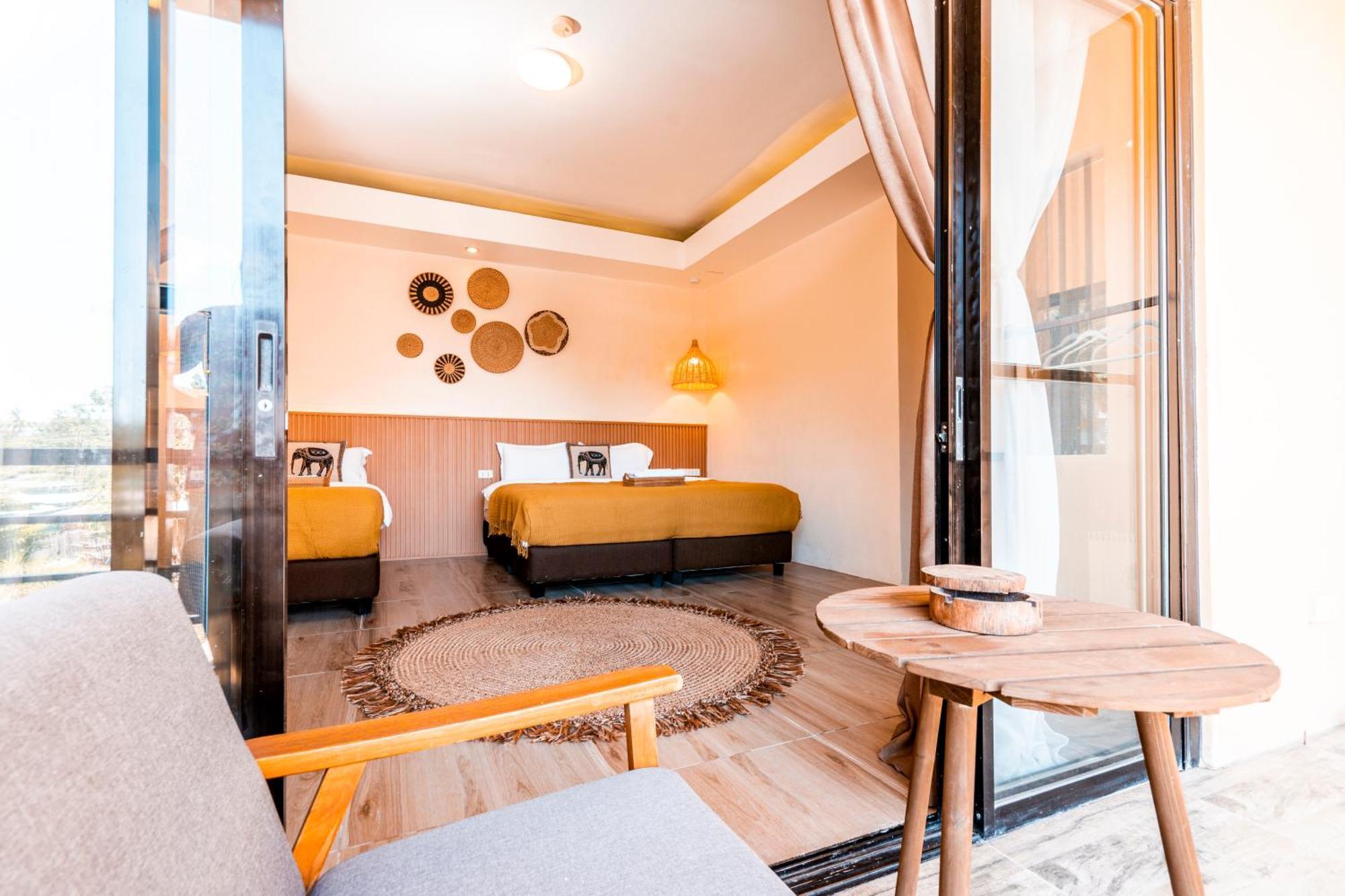 Molly Resorts Puerto Galera Ngoại thất bức ảnh